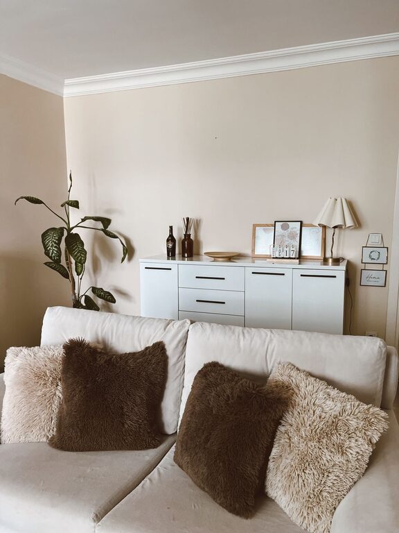 Creative and Affordable Ideas to Refresh Your Living Room